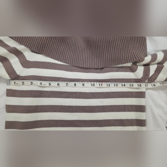 Stella Tweed Striped Off-Shoulder Sweater - Brown and White Size 1X Like New - Picture 7 of 8